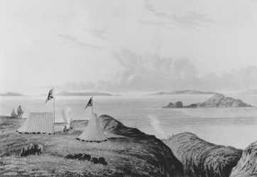 1821年の真夜中に銅鉱山川の河口から北極海の眺め